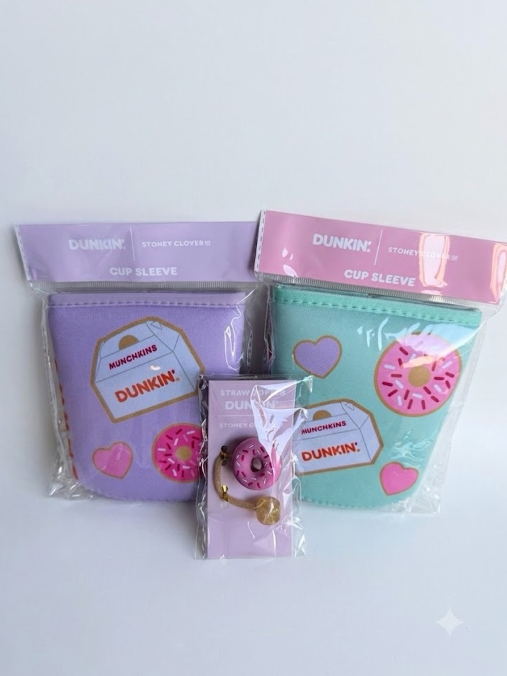 Dunkin Stoney Clover Cup Sleeves and Donut Straw Topper Set